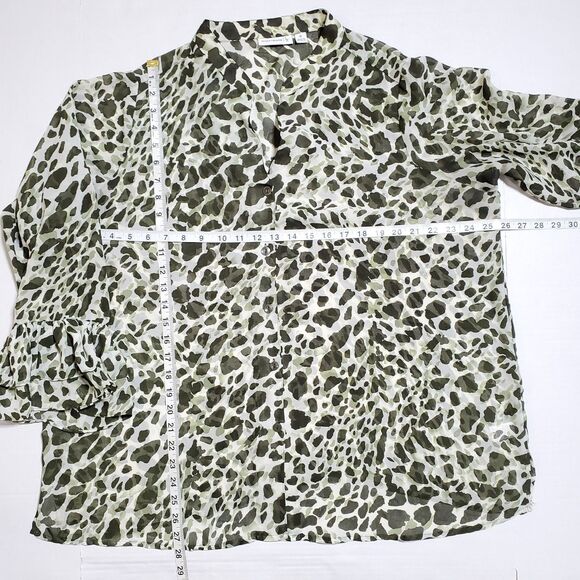Susan Graver Flounce Bell Sleeve Top Blouse Size 1X Plus Green Printed Womens - Picture 5 of 7